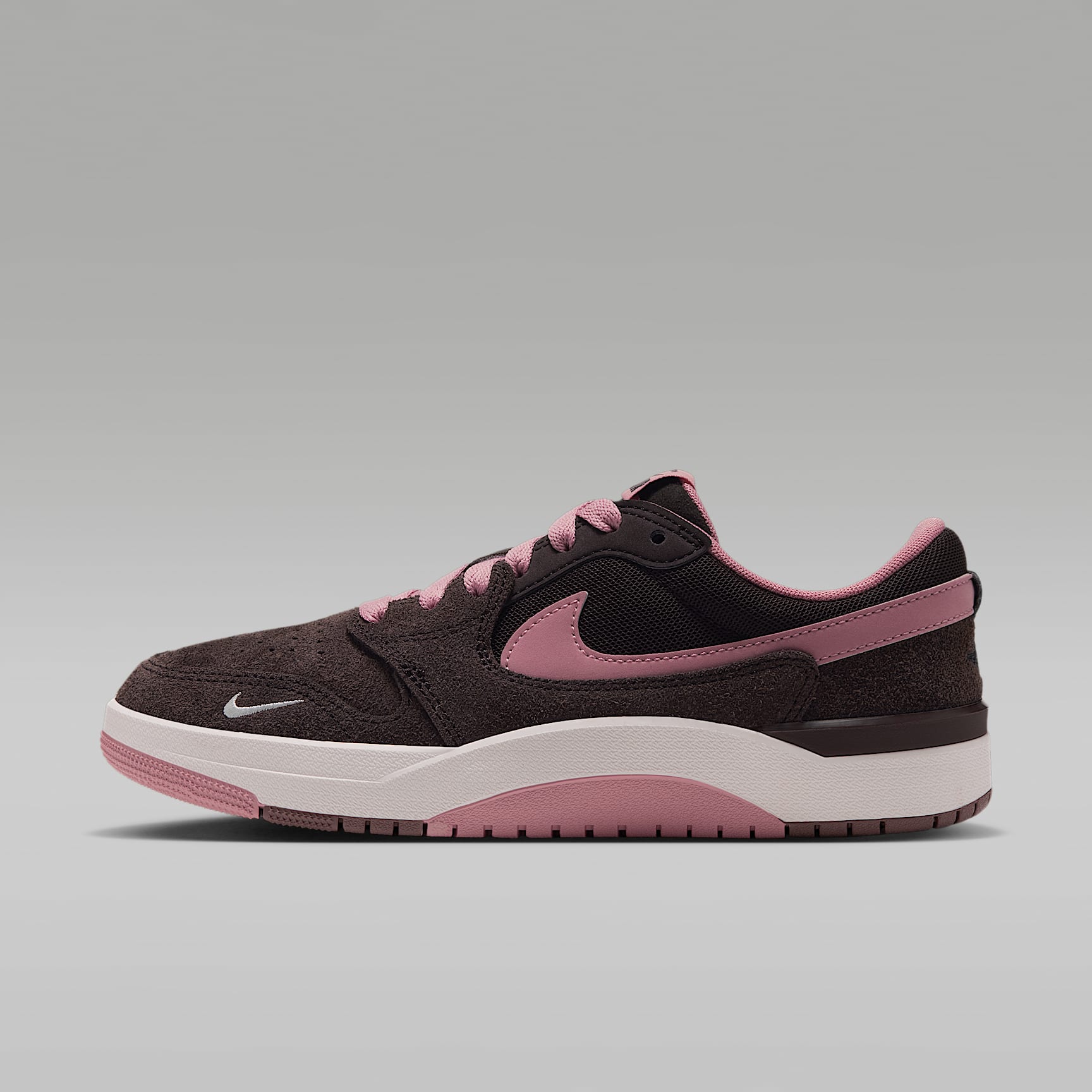 Jordan Strada Women's Shoes. Nike ID